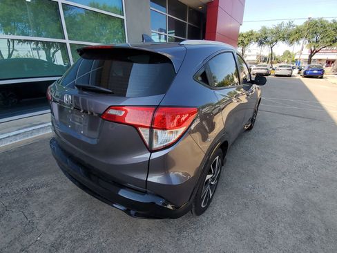 Used 2020 Honda HR-V Sport image 6