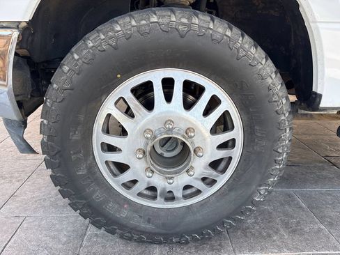 Used 2018 Ford F350 XLT AWD/4WD image 27