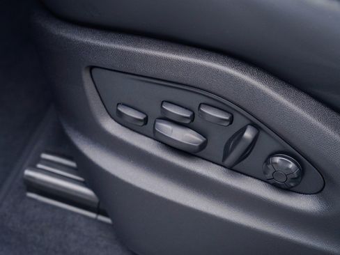 New 2026 Porsche Cayenne E-Hybrid Coupe image 16