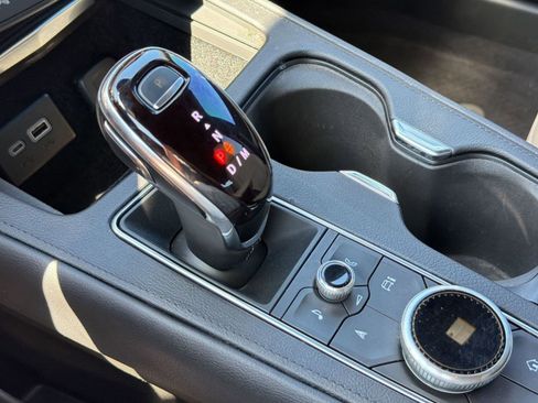 Used 2024 Cadillac XT4 Luxury w/ LPO, Floor Liner Package image 17