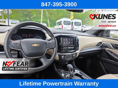 Used 2023 Chevrolet Traverse LS AWD/4WD image 15