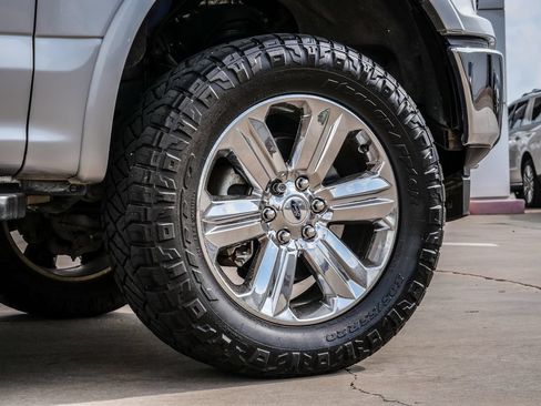 Used 2019 Ford F150 Lariat AWD/4WD image 5