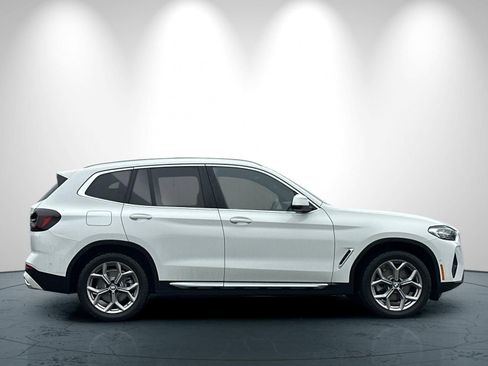 Used 2023 BMW X3 xDrive30i w/ Premium Package w/ZPA image 3