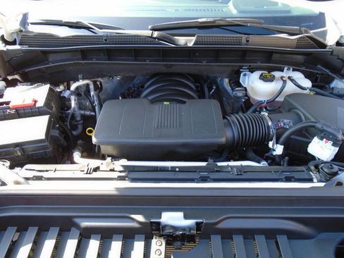 Used 2025 GMC Sierra 1500 SLT image 17