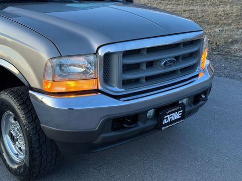 Used 2002 Ford F250 4x4 Crew Cab Super Duty image 5