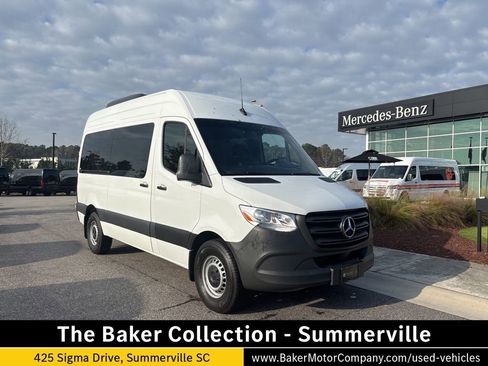 Used 2024 Mercedes-Benz Sprinter 2500 image 1