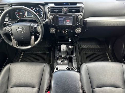 Used 2019 Toyota 4Runner TRD Off-Road Premium AWD/4WD image 13
