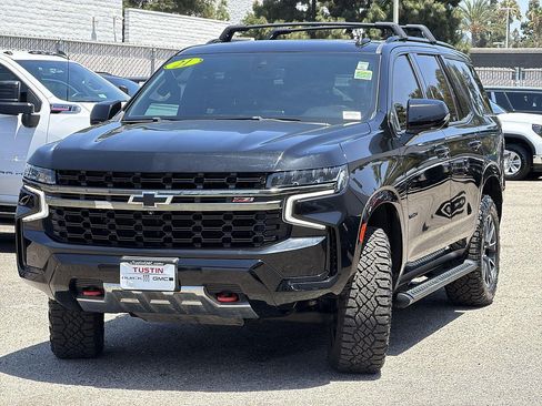 Used 2021 Chevrolet Tahoe Z71 w/ Z71 Off-Road Package AWD/4WD image 3