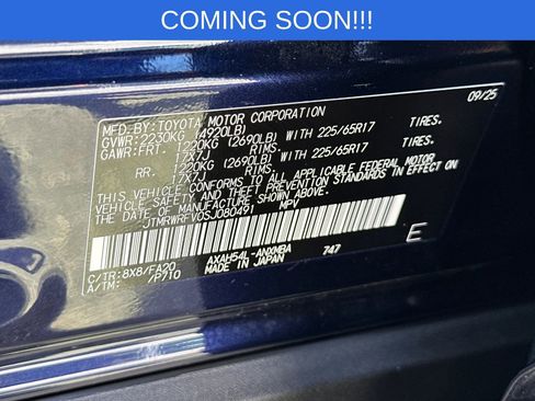 Certified 2025 Toyota RAV4 XLE AWD/4WD image 30