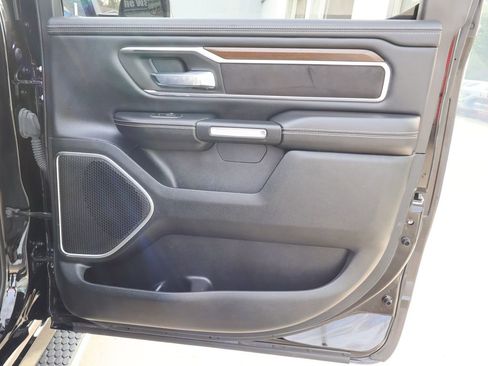 Used 2021 RAM 1500 Laramie image 35