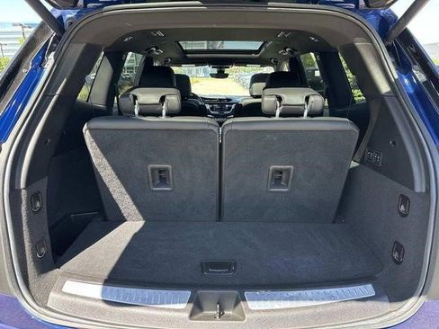 Certified 2023 Cadillac XT6 Premium Luxury w/ Technology Package AWD/4WD image 8