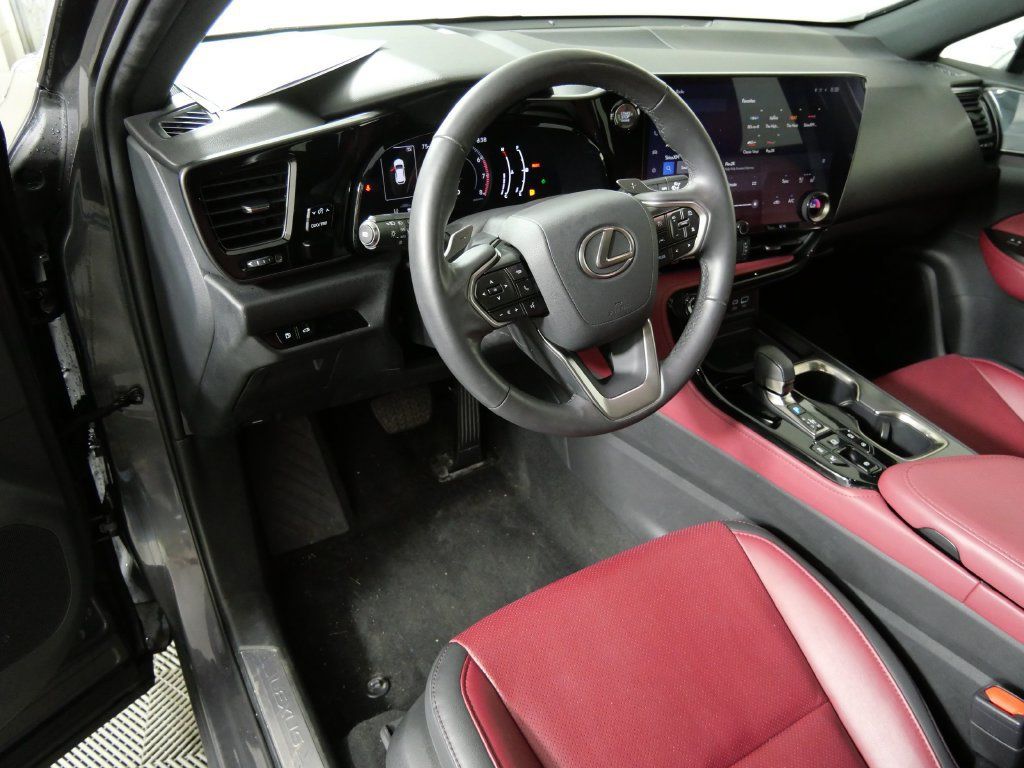 Used 2023 Lexus NX 350 AWD image 14