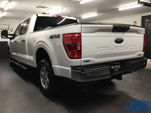 Used 2022 Ford F150 XLT w/ Equipment Group 301A Mid image 8