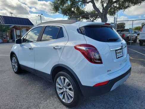 Used 2020 Buick Encore Preferred w/ Safety Package image 21