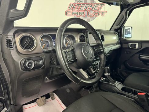 Used 2018 Jeep Wrangler Unlimited Sport S image 10