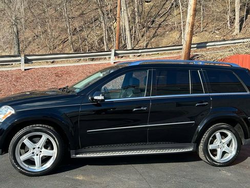 Used 2008 Mercedes-Benz GL 550 4MATIC 4dr 5.5L image 2