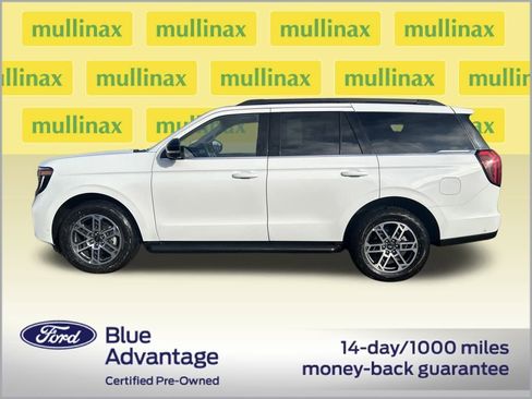 Used 2025 Ford Expedition Active image 12