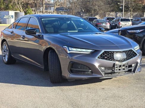 Used 2023 Acura TLX w/ Technology Package image 4