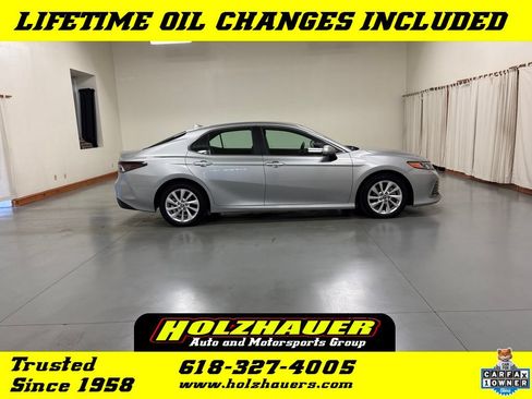 Used 2024 Toyota Camry LE FWD image 1