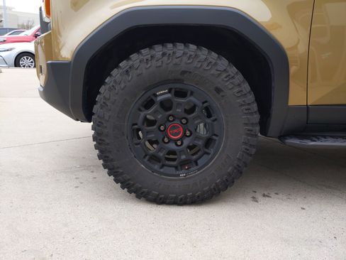 Used 2025 Toyota Land Cruiser w/ Premium Package image 14