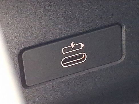 Used 2025 BMW X5 M60i image 29