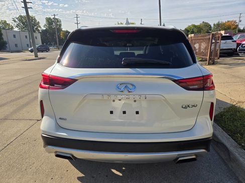 Used 2021 INFINITI QX50 Luxe image 10