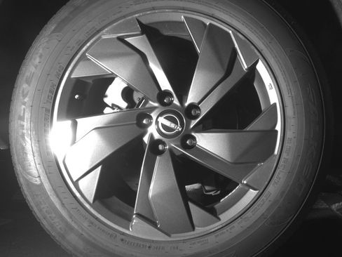 Used 2025 Nissan Rogue SV image 15