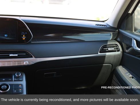 Used 2022 Hyundai Palisade Limited image 28