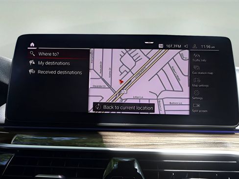 Used 2022 BMW M550i xDrive w/ Executive Package AWD/4WD image 24