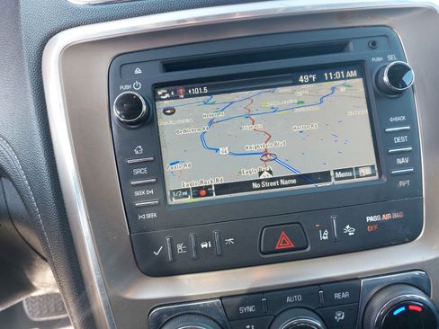 Used 2015 GMC Acadia Denali image 25