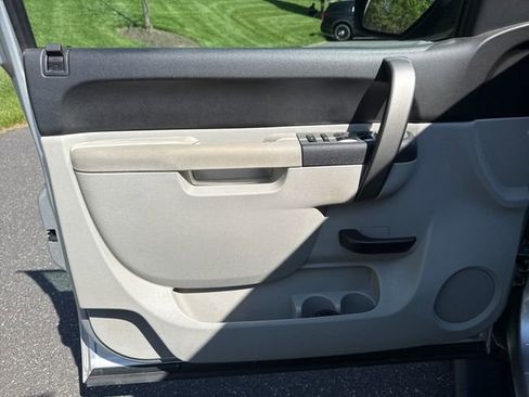 Used 2011 Chevrolet Silverado 1500 LT w/ All-Star Edition AWD/4WD image 22
