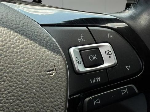 Used 2019 Volkswagen Atlas SE FWD image 13
