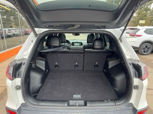 Used 2021 Jeep Cherokee Latitude image 23