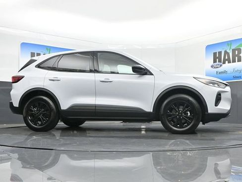 New 2025 Ford Escape Active w/ Cold Weather Package image 23