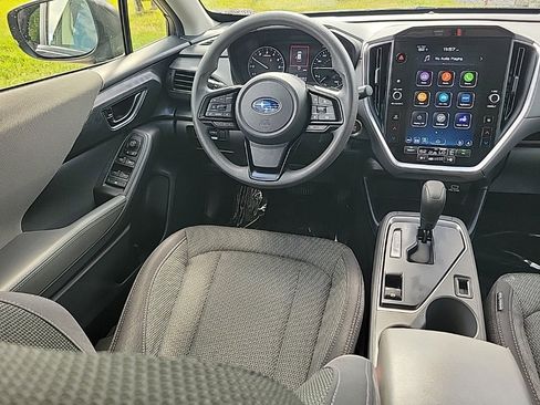 Used 2024 Subaru Crosstrek 2.0i Premium image 9