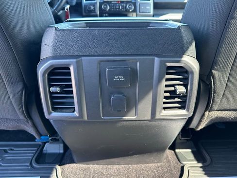 Used 2016 Ford F150 XLT w/ Equipment Group 302A Luxury image 15