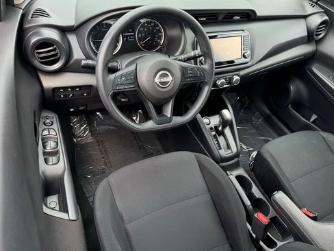 Used 2023 Nissan Kicks S FWD image 24