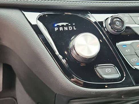 New 2026 Chrysler Pacifica Select AWD/4WD image 30