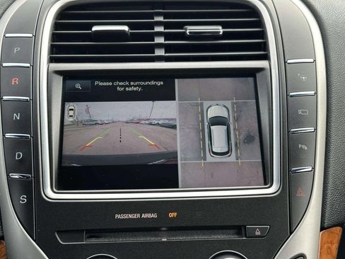 Used 2016 Lincoln MKX Reserve w/ Luxury Package image 28