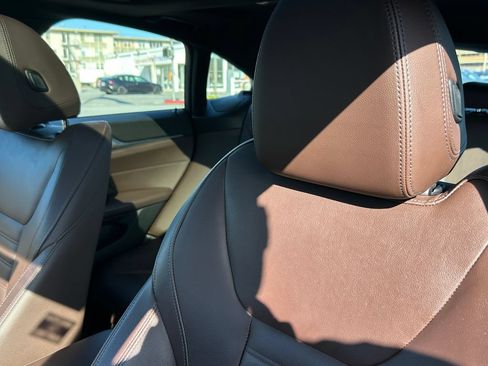 Used 2023 BMW i4 eDrive40 w/ Premium Package RWD image 14