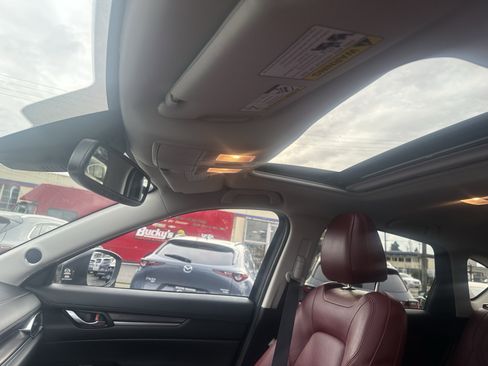 Certified 2025 MAZDA CX-5 Carbon Edition image 31