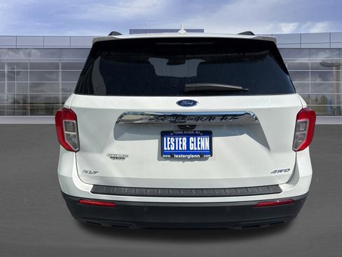 Certified 2023 Ford Explorer XLT AWD/4WD image 5