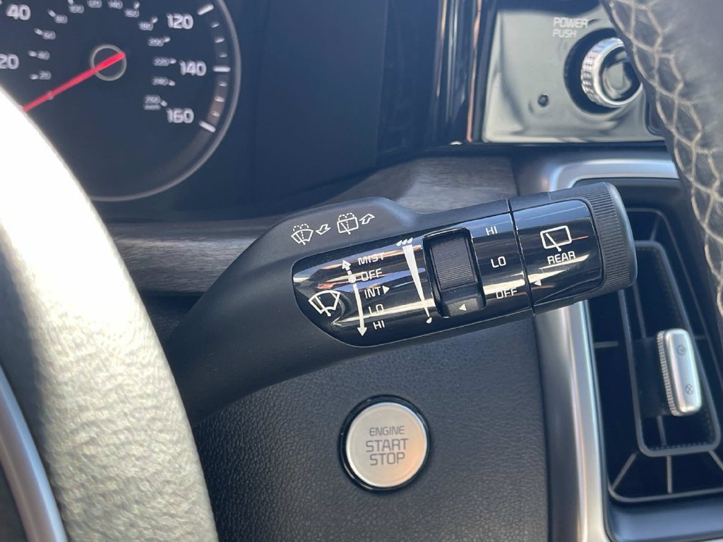 Used 2023 Kia Sorento S w/ Panoramic Sunroof Package AWD/4WD image 39
