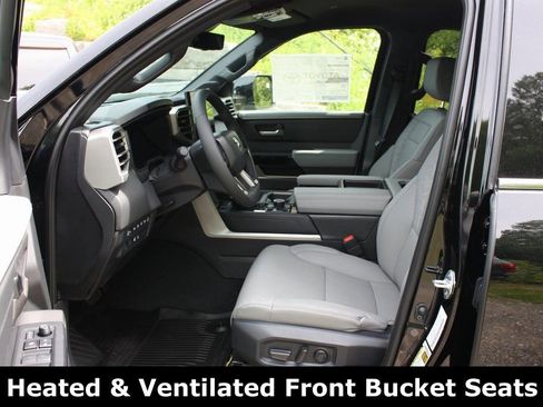 New 2025 Toyota Tundra Limited image 10