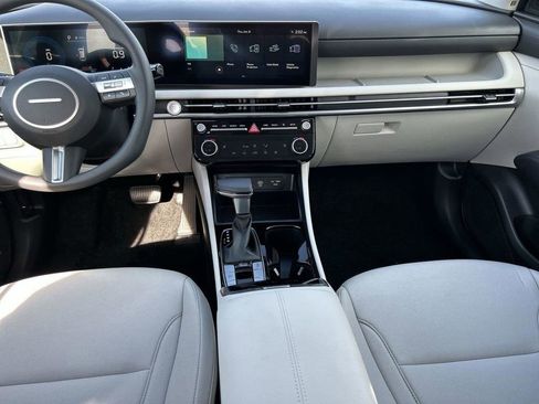 New 2026 Hyundai Tucson SEL image 11