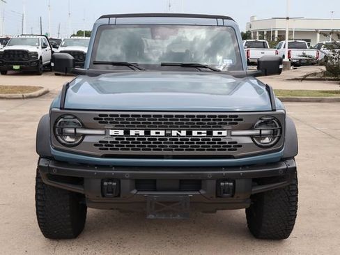 Used 2022 Ford Bronco Badlands w/ Sasquatch Package AWD/4WD image 2