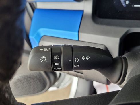 Used 2024 Toyota Tacoma TRD Off-Road image 31