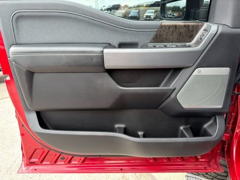 Used 2024 Ford F250 Lariat w/ Lariat Ultimate Package AWD/4WD image 22