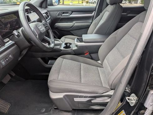 Certified 2026 GMC Terrain Elevation FWD image 15