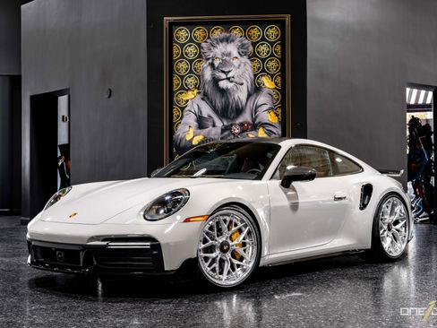 Used 2022 Porsche 911 Turbo S AWD/4WD image 29